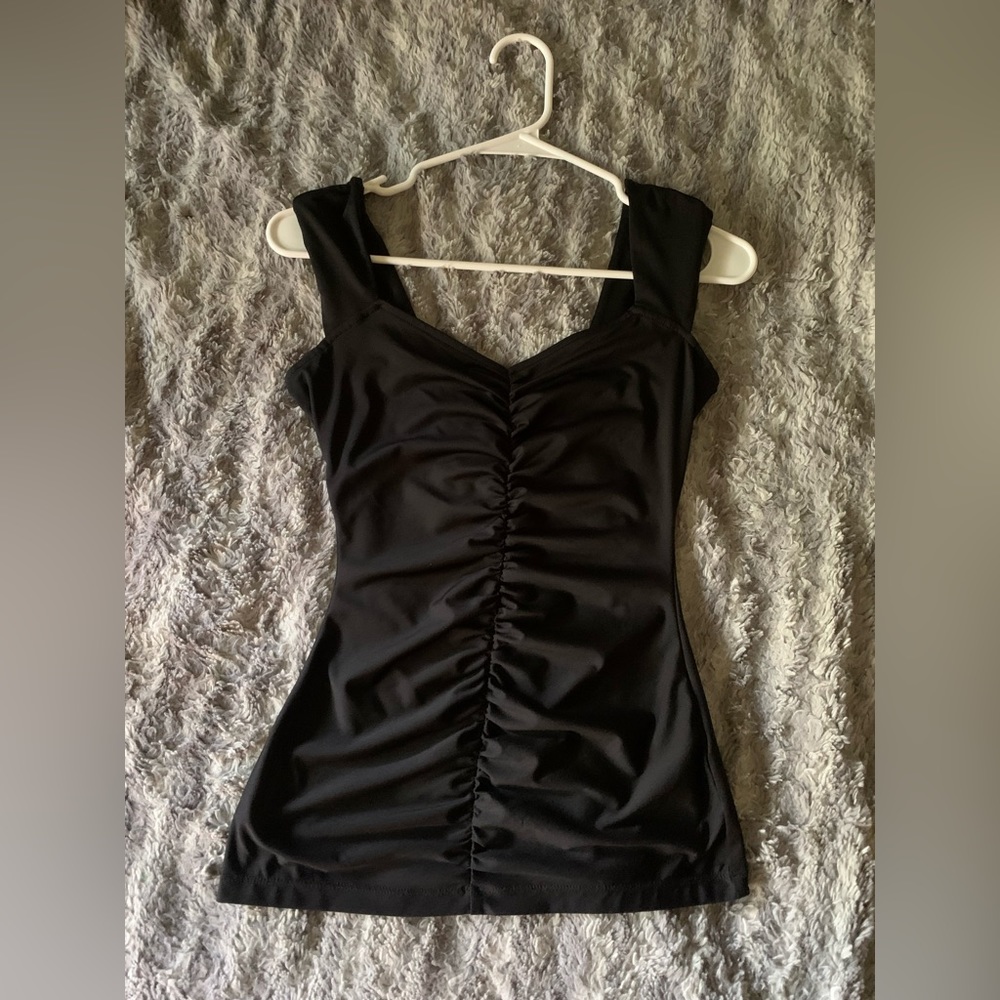 XS Black GUESS Top